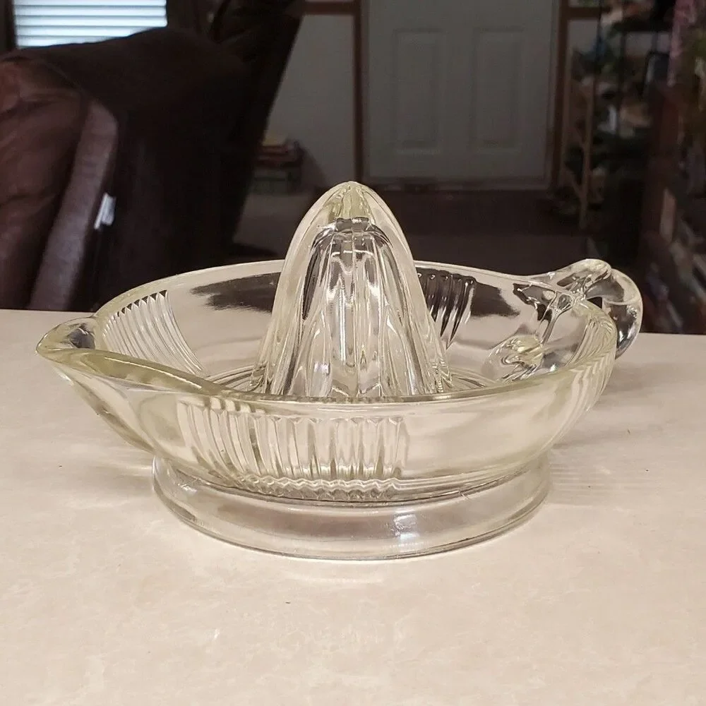 Vintage Glass Citrus Juicer Reamer With Handle & Pour Spout